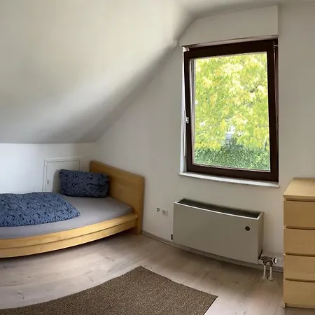 Zentral Gelegene Ferienwohnung In Weinheim Apartamento Weinheim